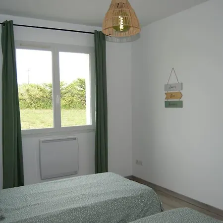 Ac Interlude * Castelnau-de-Montmiral