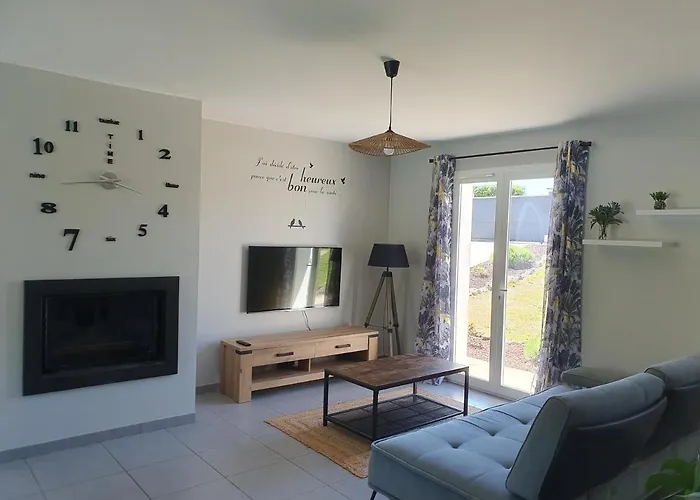 Ac Interlude Villa *