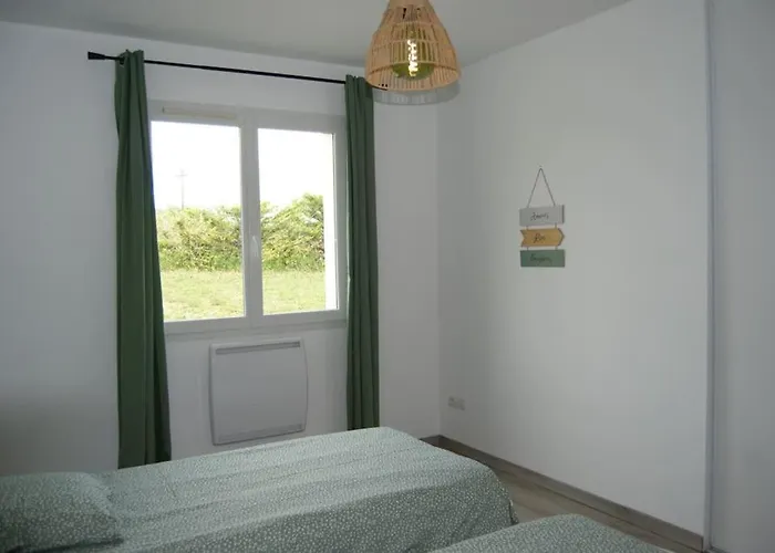 Ac Interlude * Castelnau-de-Montmiral