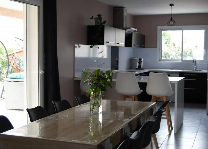 Ac Interlude Castelnau-de-Montmiral